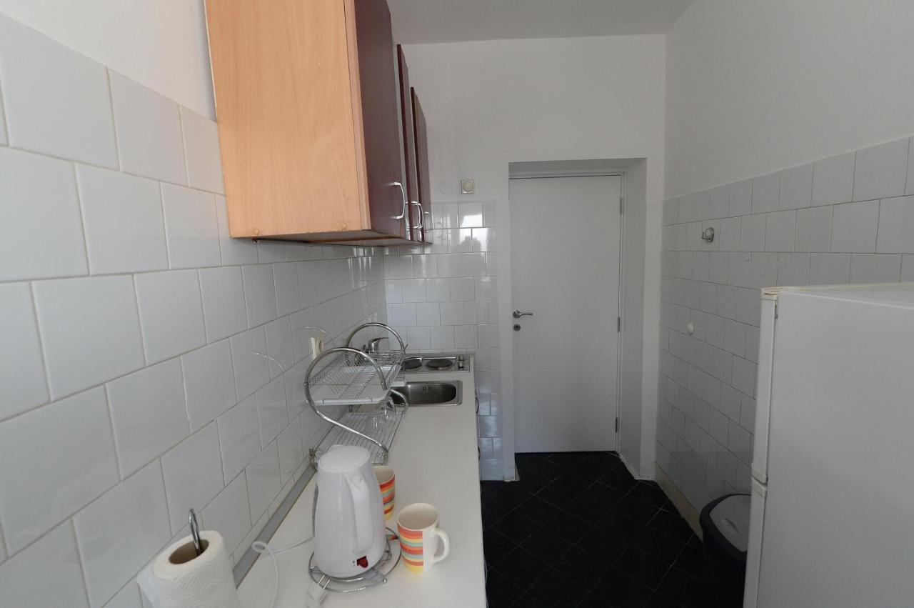 Obilic Appartement Belgrado Buitenkant foto