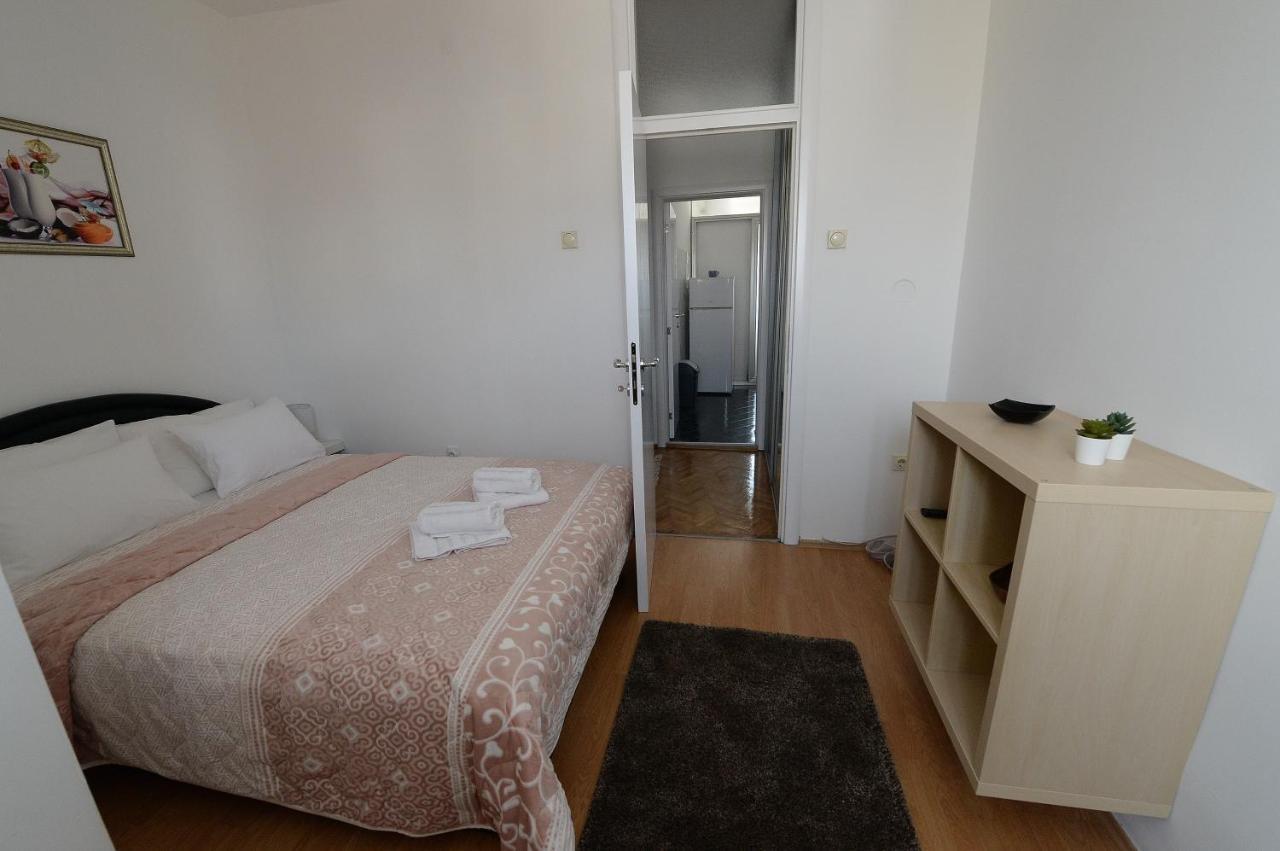 Obilic Appartement Belgrado Buitenkant foto